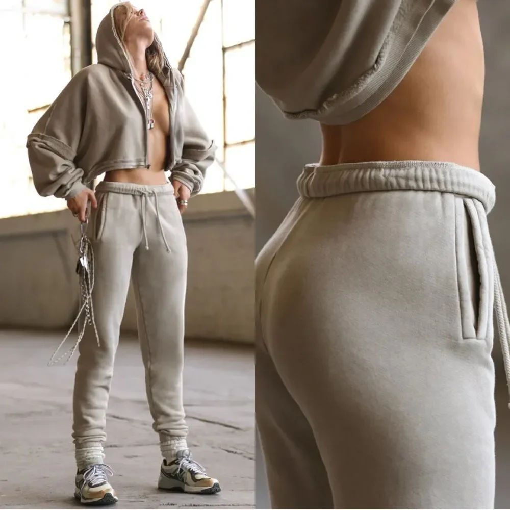 JOAH BROWN Empire Jogger in SAND FRENCH TERRY